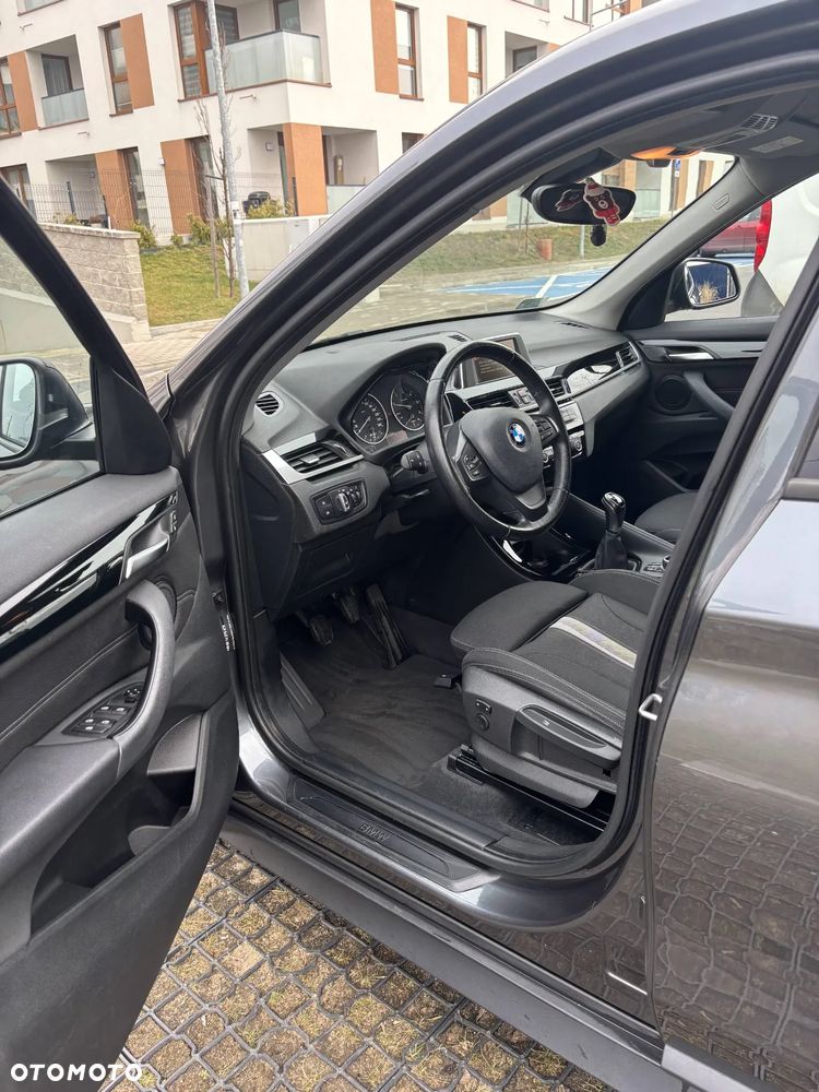BMW X1 sDrive18d Advantage - 11