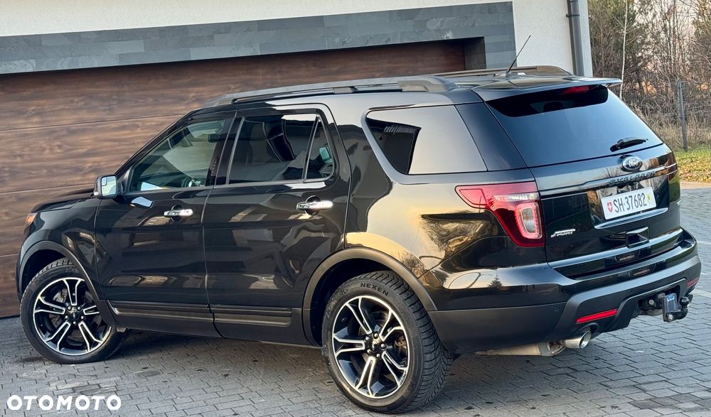 Ford Explorer - 8