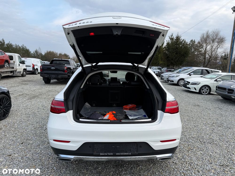 Mercedes-Benz GLE 350 d 4Matic 9G-TRONIC AMG Line - 25