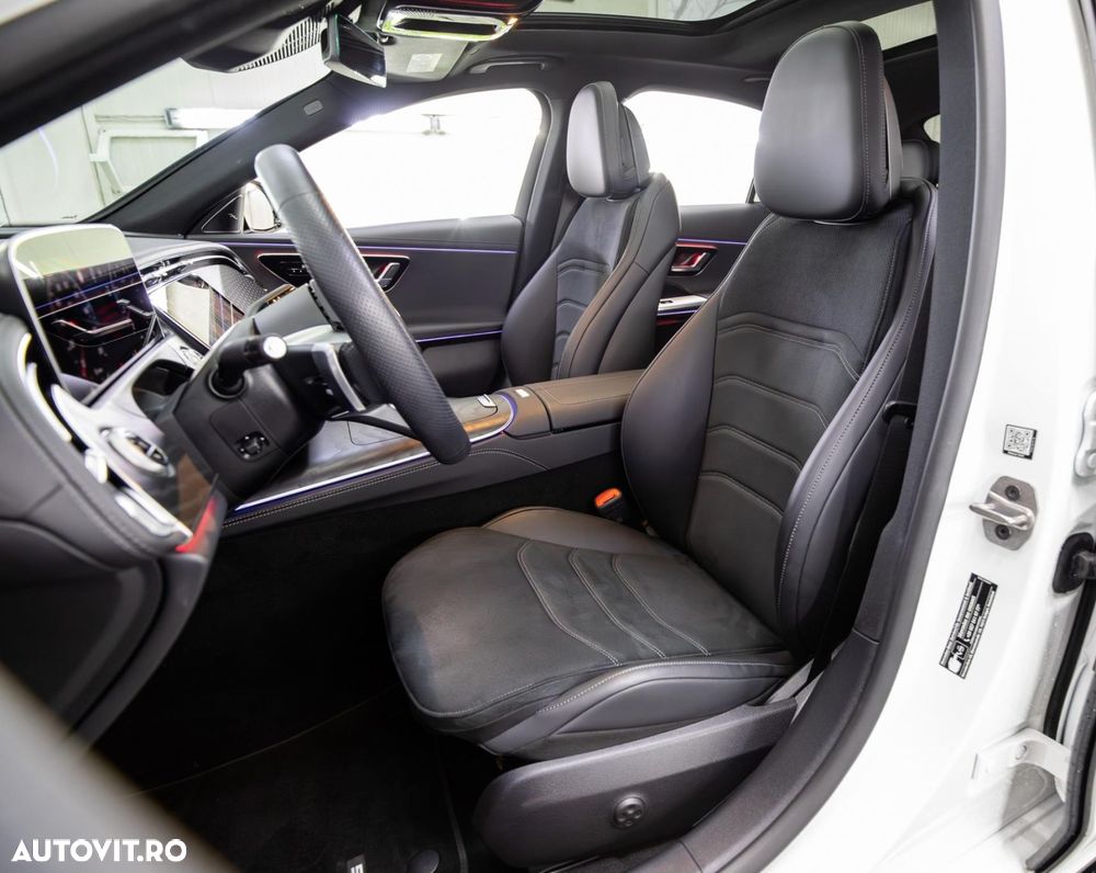 Mercedes-Benz E - 10