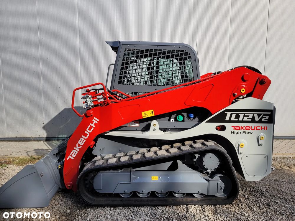 Takeuchi TL12 - 3