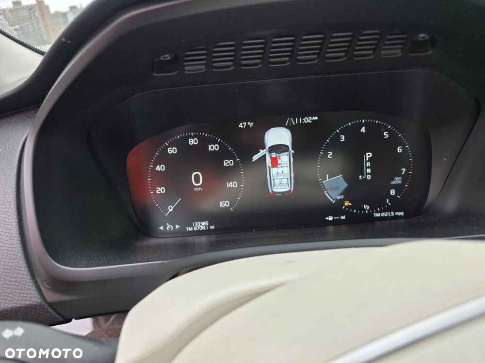 Volvo XC 90 T6 AWD Geartronic Momentum - 17
