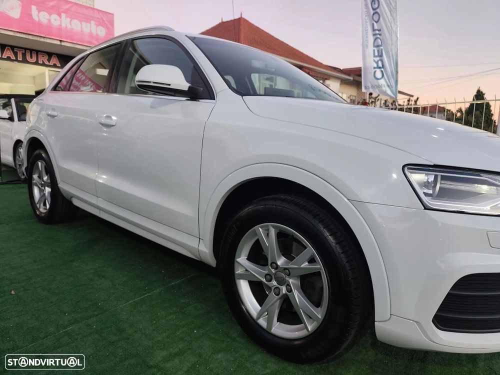 Audi Q3 2.0 TDI Sport - 5