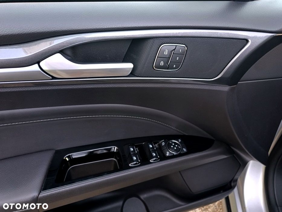 Ford Mondeo 2.0 EcoBlue Executive Plus - 31