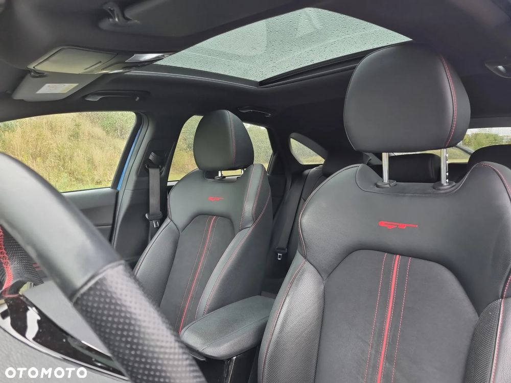 Kia ProCeed 1.6 T-GDI GT DCT - 11