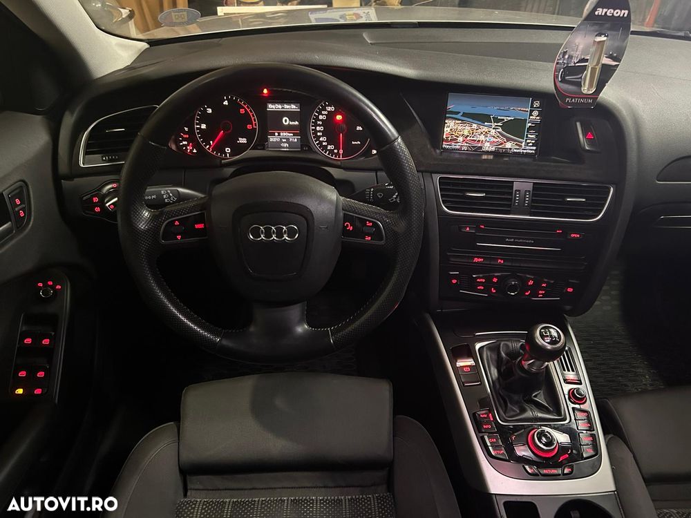 Audi A4 Avant 2.0 TDI - 14