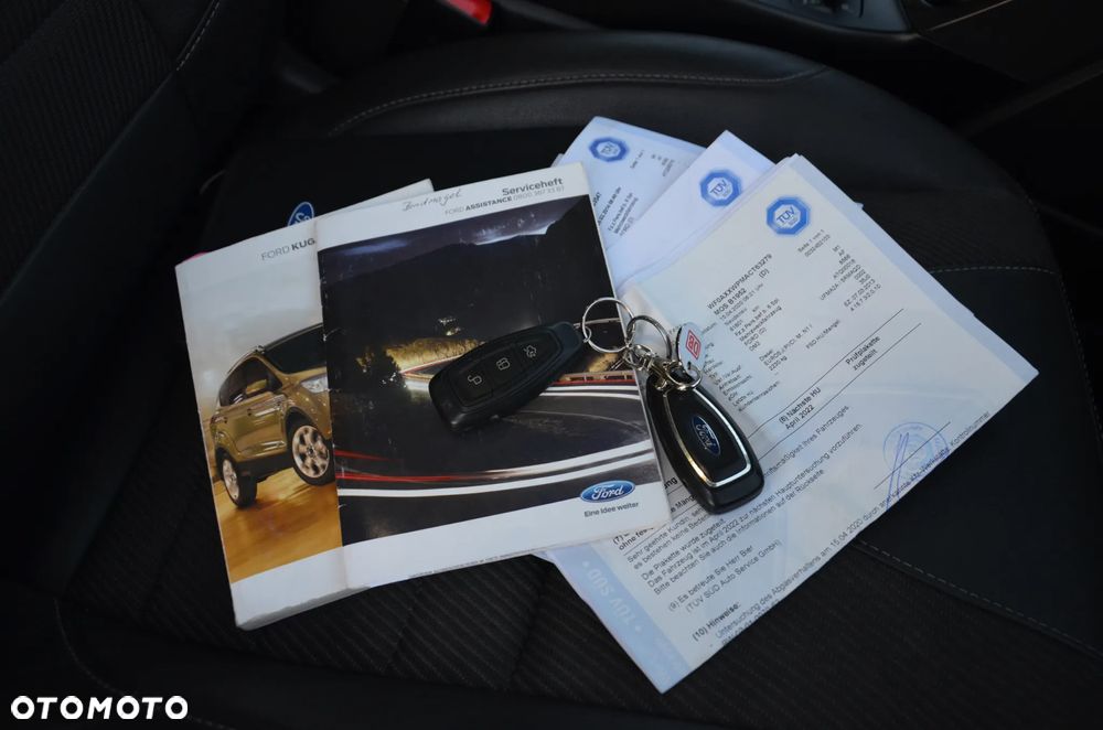 Ford Kuga 2.0 TDCi 4x4 Titanium - 35