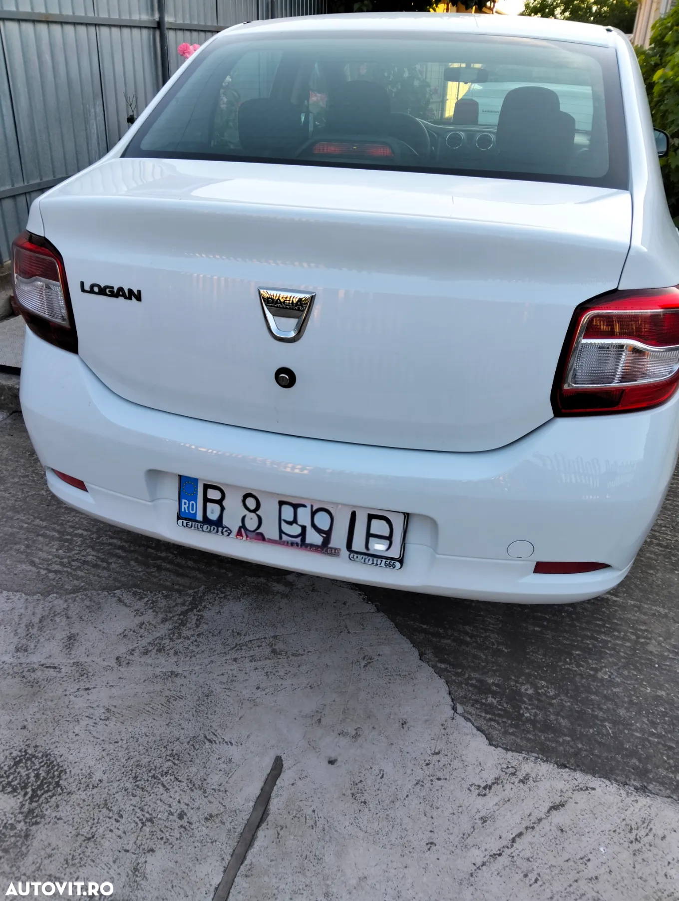 Dacia Logan - 3