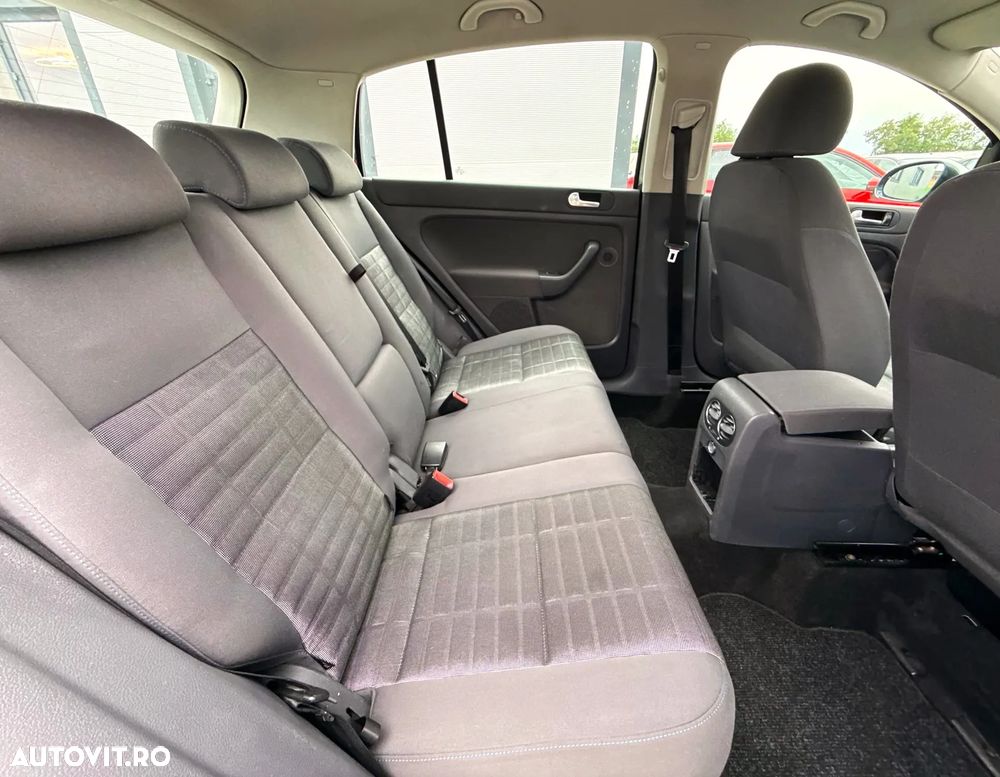 Volkswagen Golf Plus 1.9 TDI Tour - 21