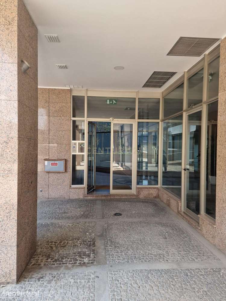 Apartamento T1 Parque Itália-R. Júlio Dinis-Porto-Tot. equipado - Grande imagem: 3/27