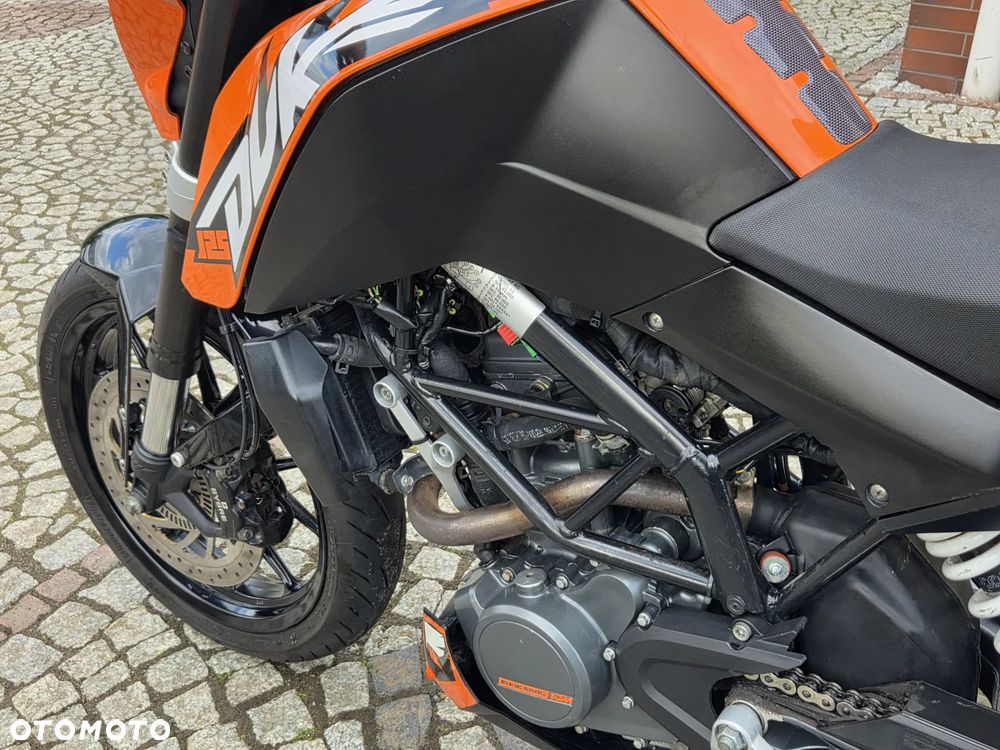 KTM Duke 125 - 33