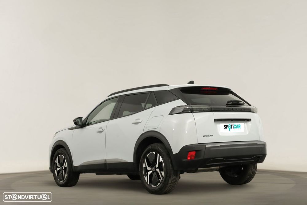 Peugeot 2008 1.2 PureTech Allure - 3