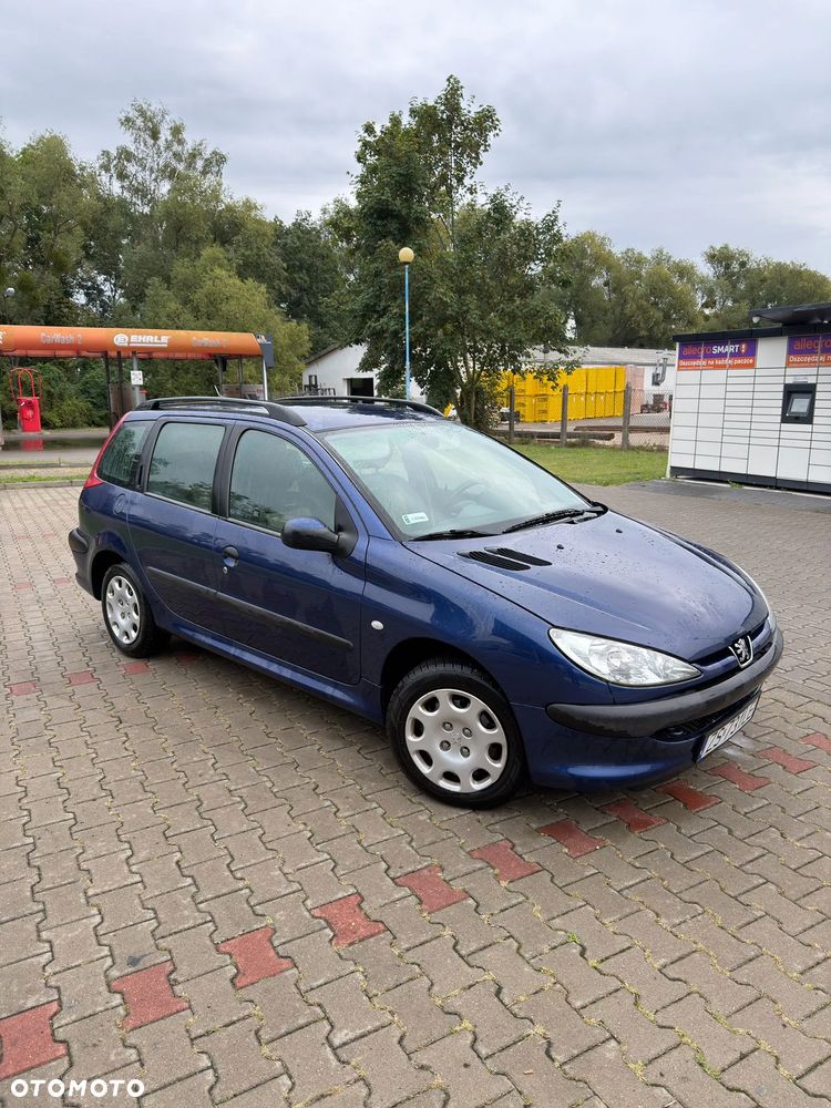 Peugeot 206 - 3
