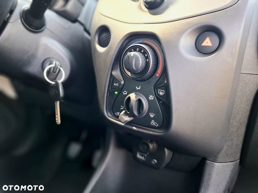 Toyota Aygo - 14