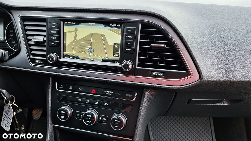Seat Leon 1.4 EcoTSI FR Black S&S - 38