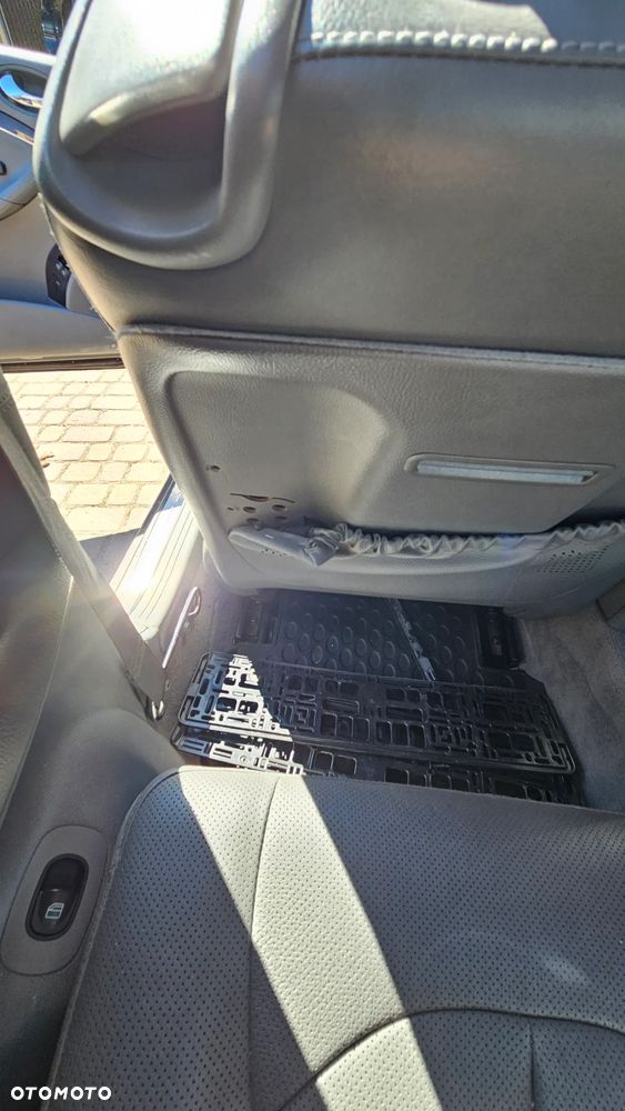 Mercedes-Benz CLK Coupe 350 7G-TRONIC Elegance - 30