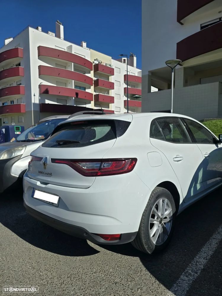 Renault Mégane 1.5 Blue dCi Zen - 5