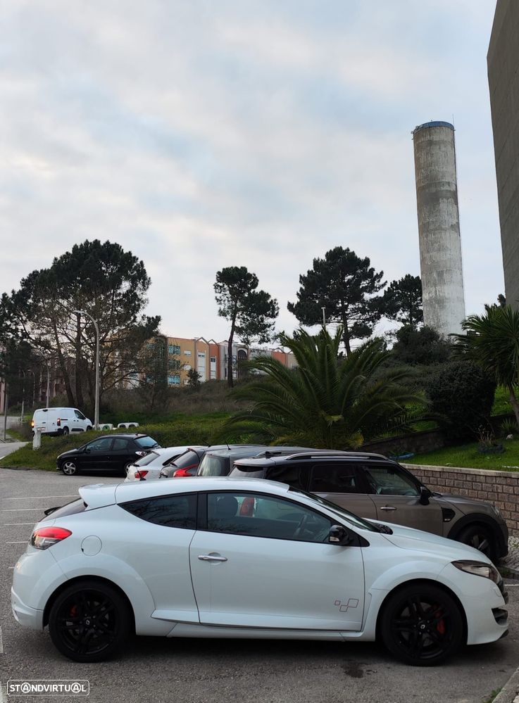 Renault Mégane Coupe 2.0 T 16V RS - 37