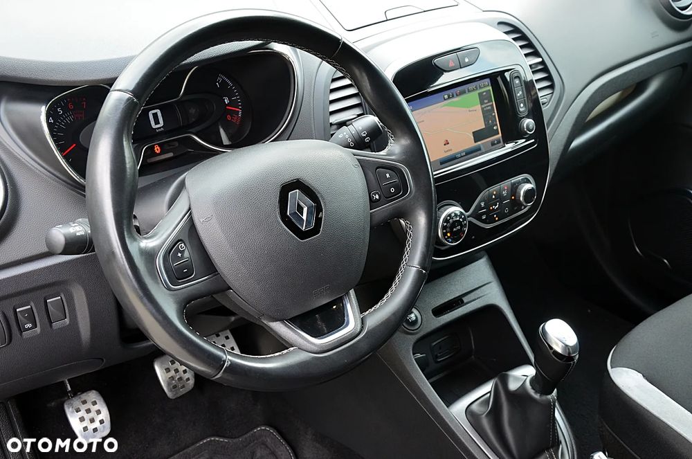 Renault Captur (ENERGY) TCe 90 BOSE EDITION - 16