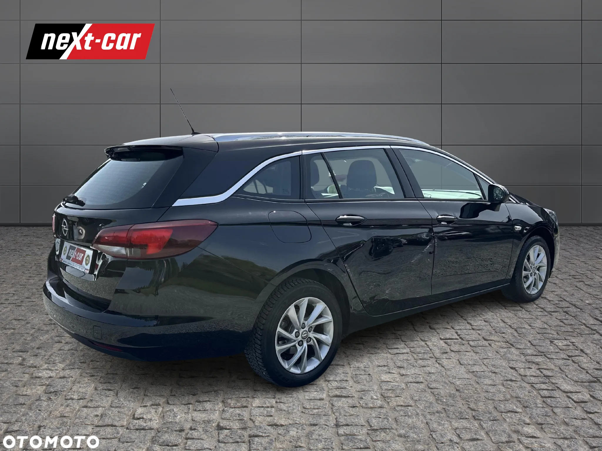 Opel Astra V 1.2 T Business Elegance S&S - 6
