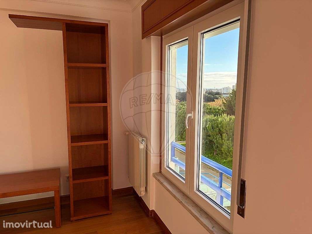 Apartamento T2 para arrendamento - Grande imagem: 2/19