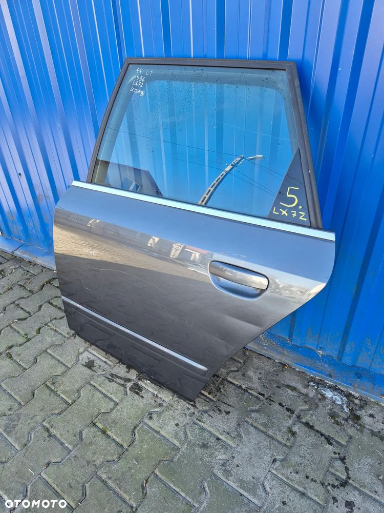 5. DRZWI TYŁ LEWY TYLNE LEWE AUDI A4 B6 KOMBI AVANT LX7Z - 4