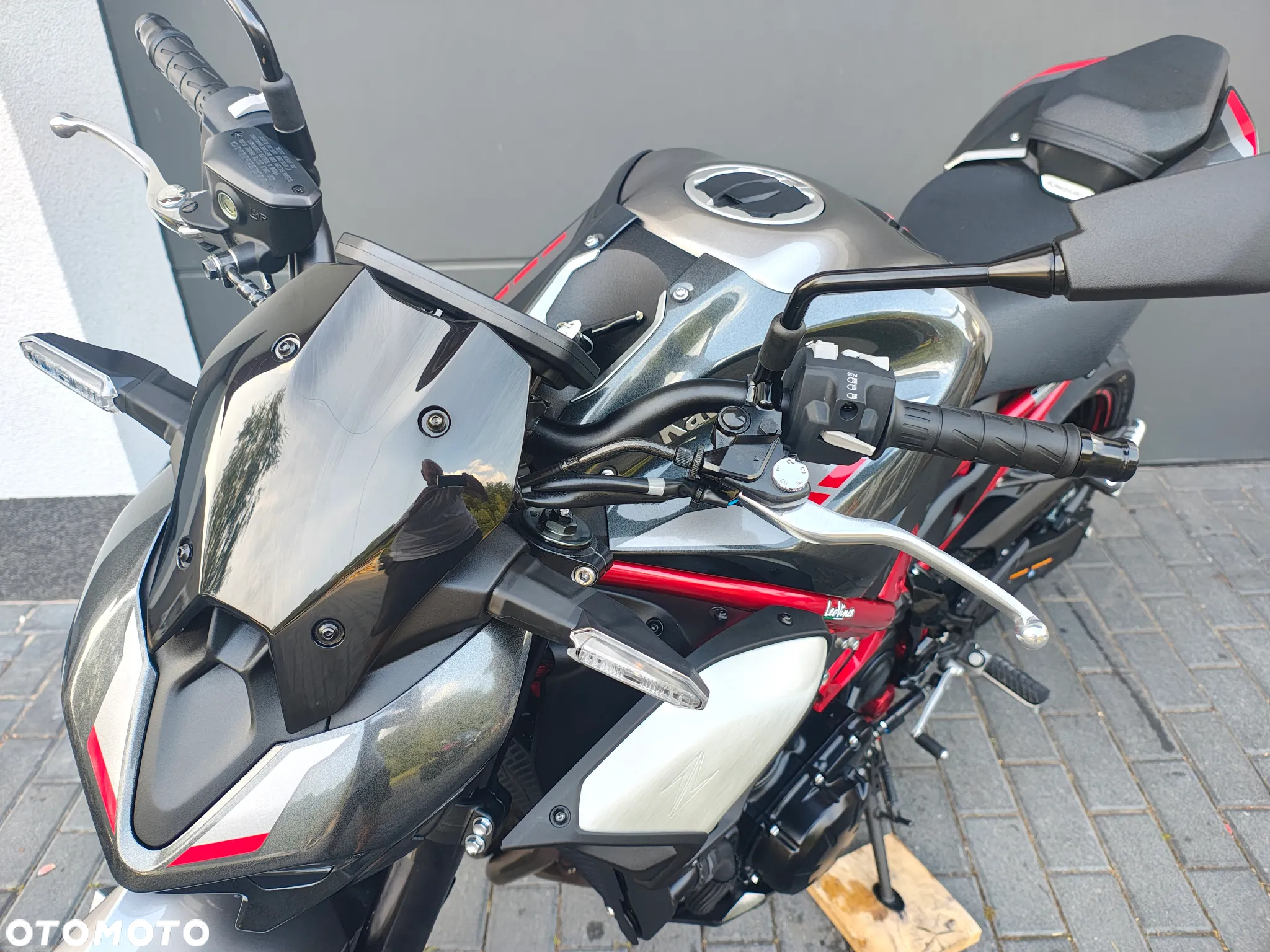Kawasaki Z 900 - 11