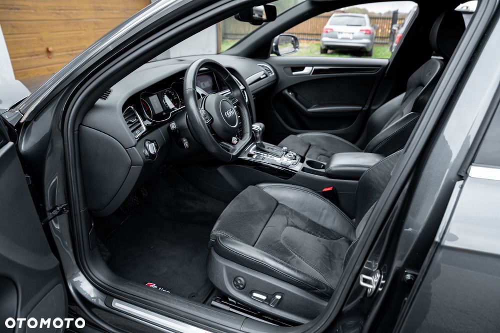 Audi A4 Avant 3.0 TDI DPF quattro S tronic S line Sportpaket - 16