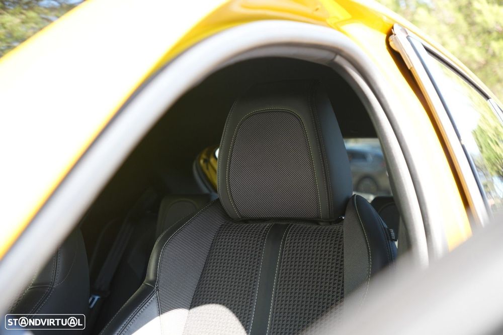 Peugeot 208 1.2 PureTech GT Line - 37