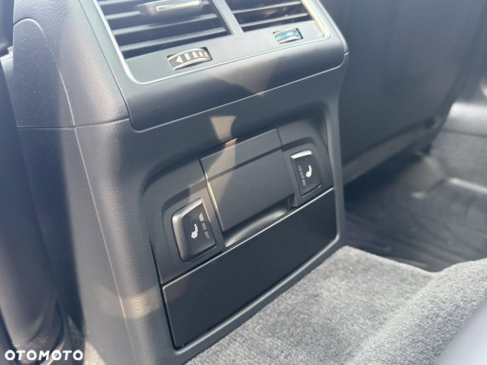 Audi A4 Avant 2.0 TDI DPF multitronic S line Sportpaket - 30