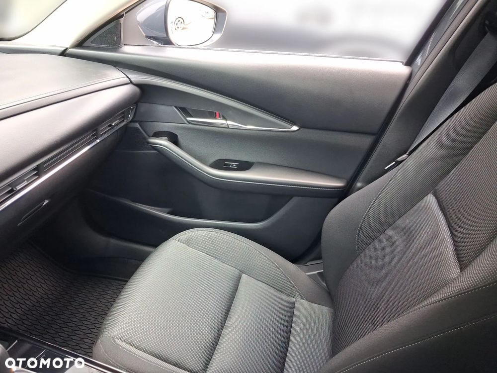 Mazda CX-30 2.0 mHEV Centre-Line 2WD - 28