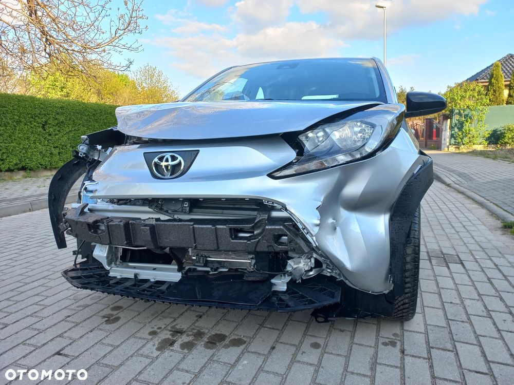 Toyota Aygo X 1.0 VVT-i Selection - 2