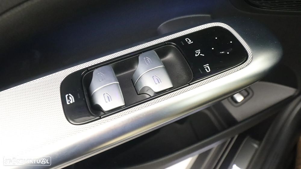 Mercedes-Benz GLC 300 d 4Matic - 22