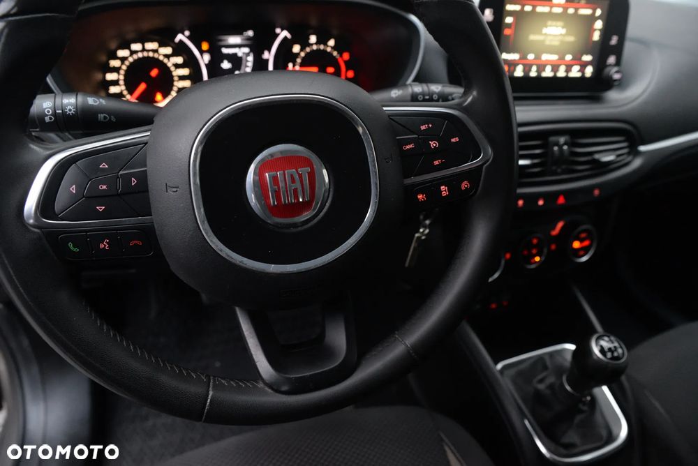 Fiat Tipo 1.6 MultiJet 16v S-Design - 28