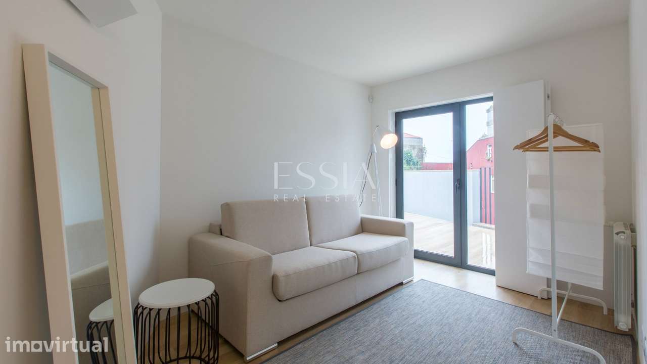 Apartamento T2 I Terraço I Duplex perto do Palácio de Cristal - Grande imagem: 3/22