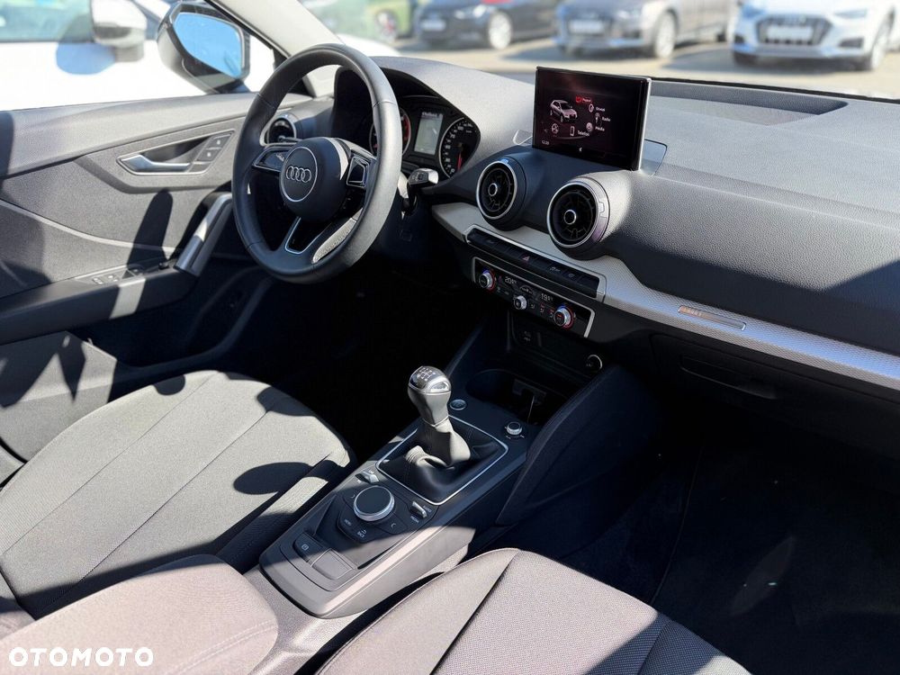 Audi Q2 30 TFSI - 11