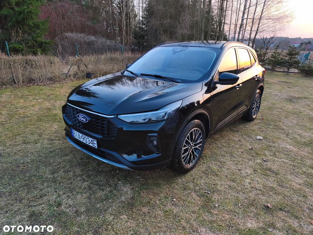 Ford Kuga - 2