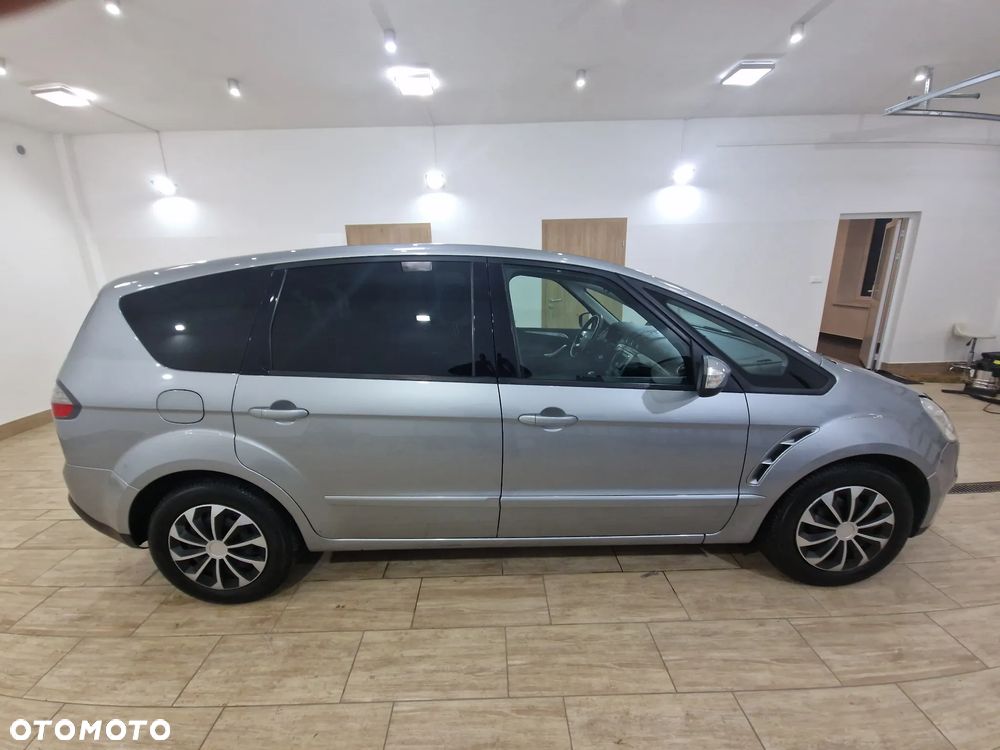 Ford S-Max 2.5 Titanium - 5