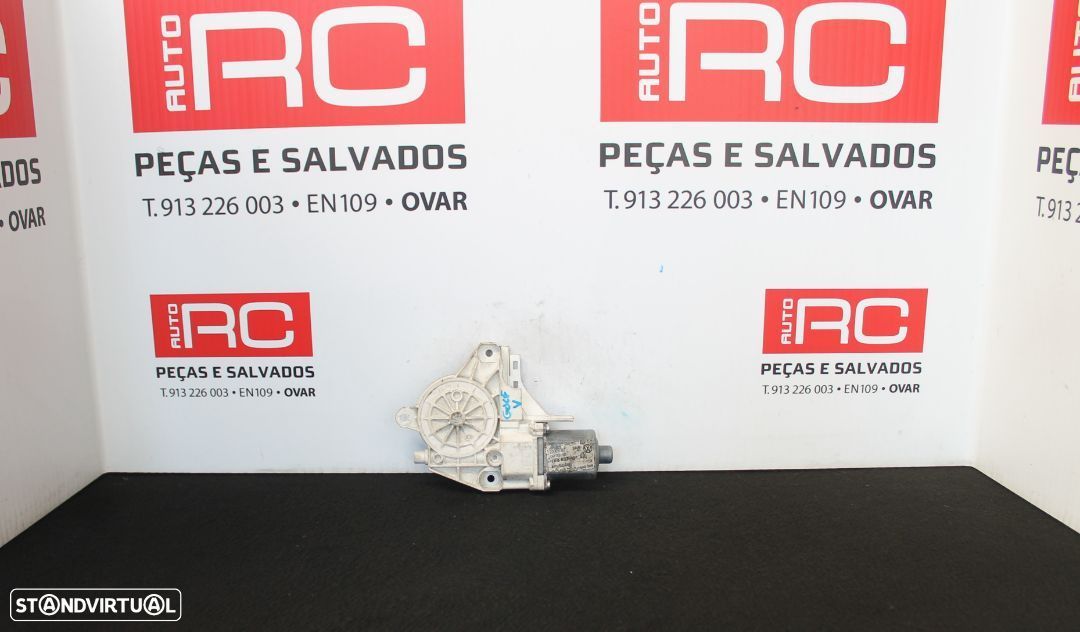 Motor Elevador Vidro Volkswagen Golf V - 1