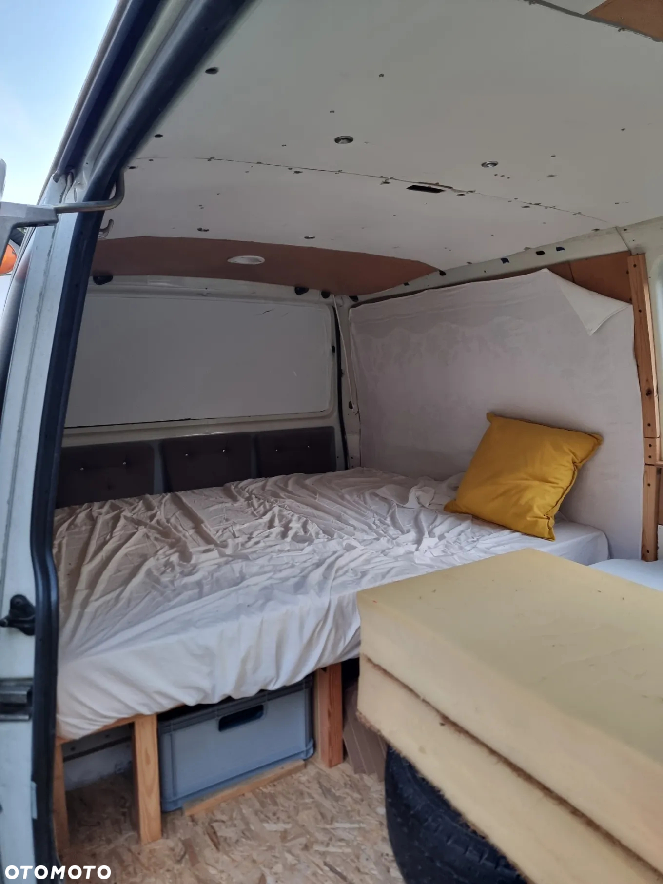 Volkswagen Transporter - 9