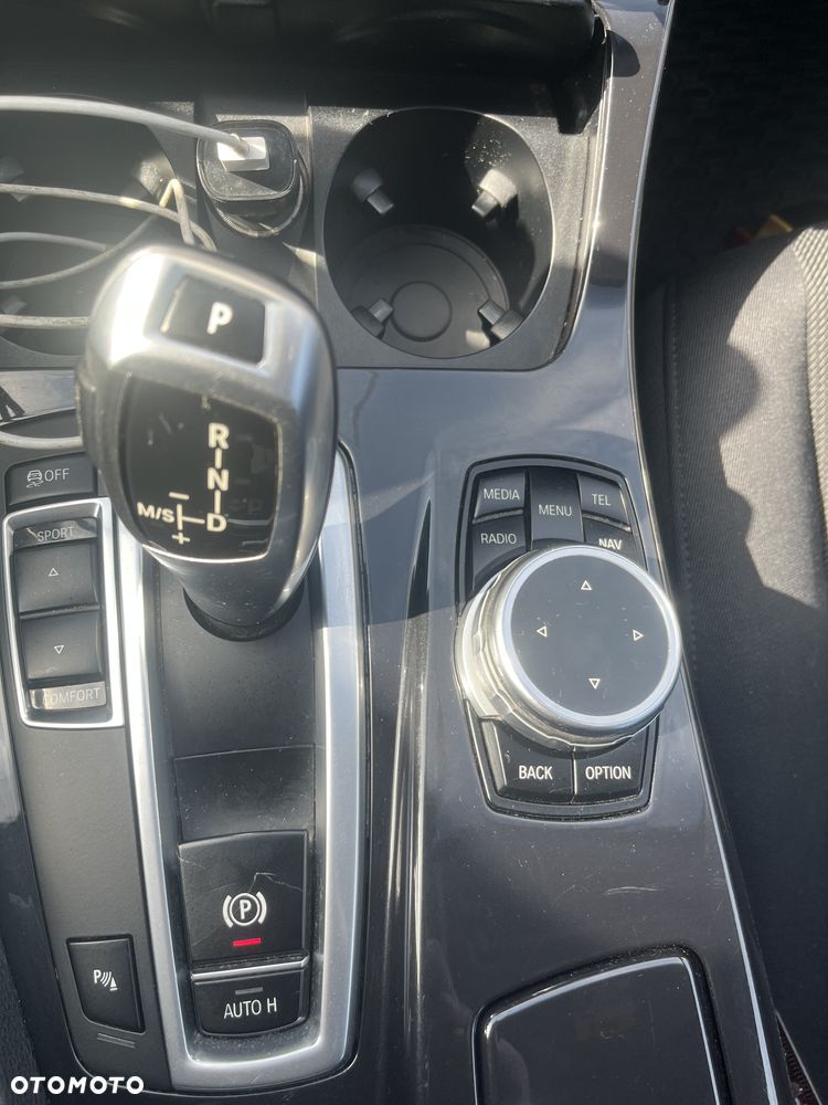 BMW Seria 5 518d Luxury Line - 3