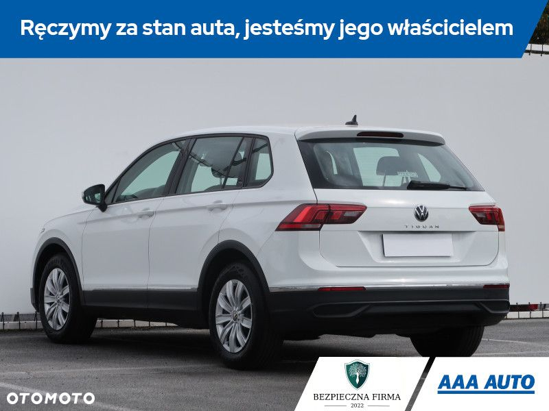 Volkswagen Tiguan - 5