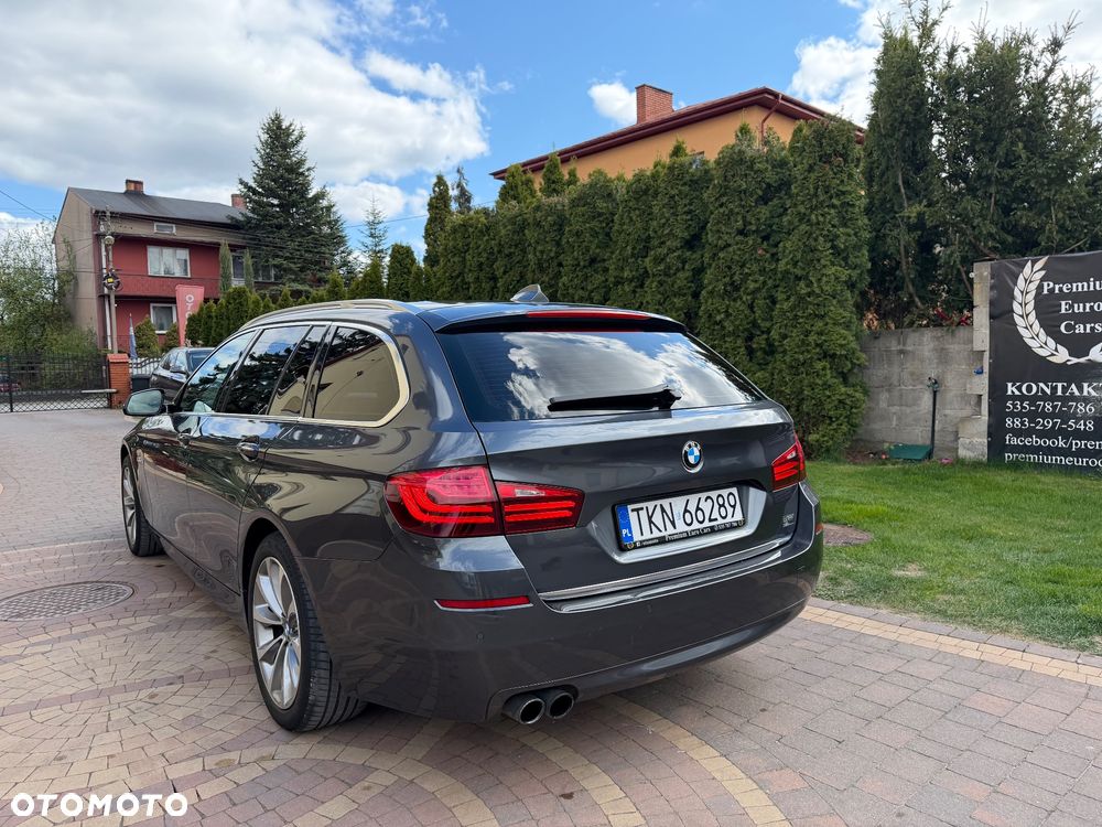 BMW Seria 5 525d xDrive Luxury Line - 13