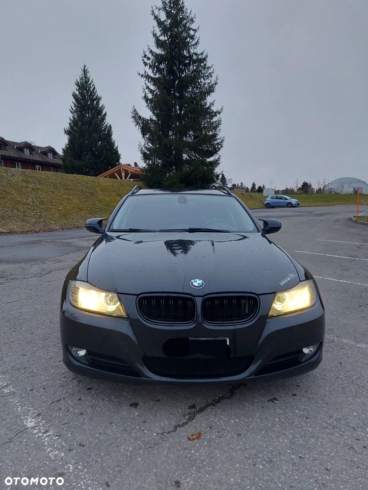 BMW Seria 3 - 12