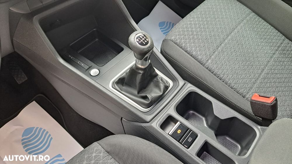 Ford Tourneo Connect 2.0L EcoBlue LWB Titanium - 34