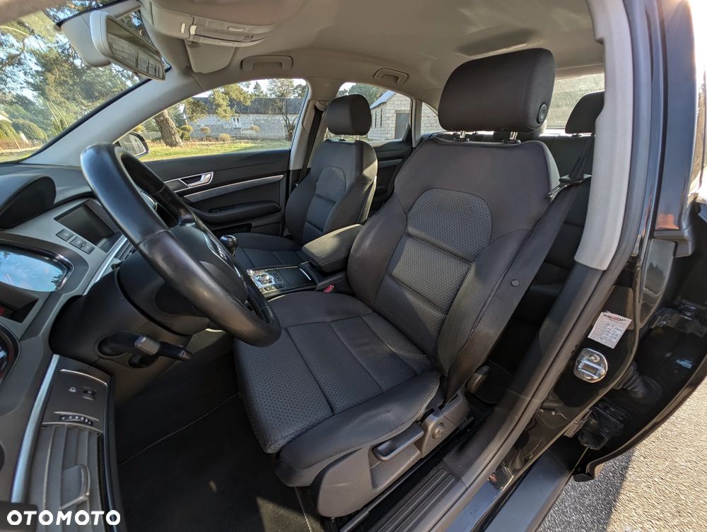 Audi A6 Limousine 2.4 - 30