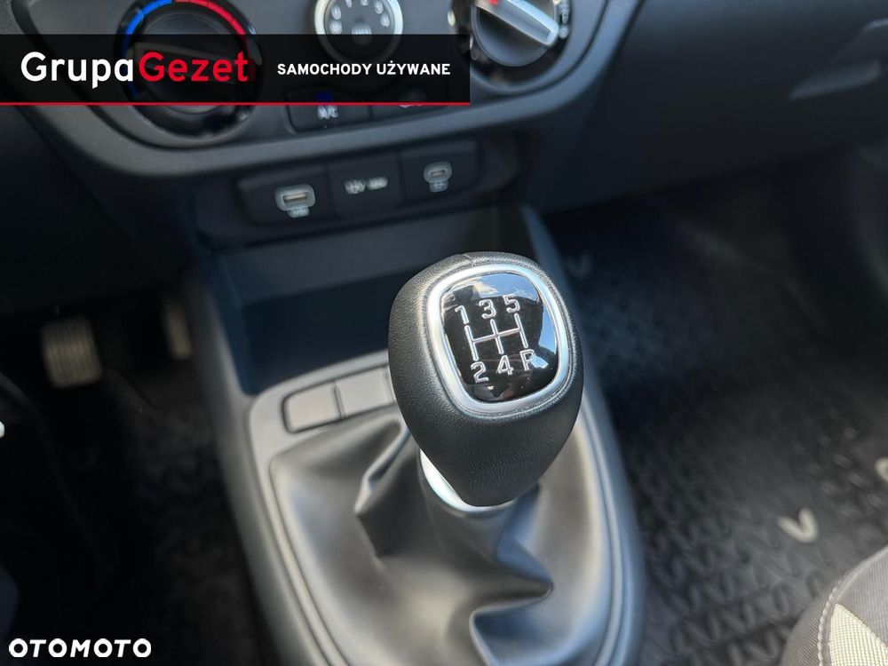 Hyundai i10 - 18