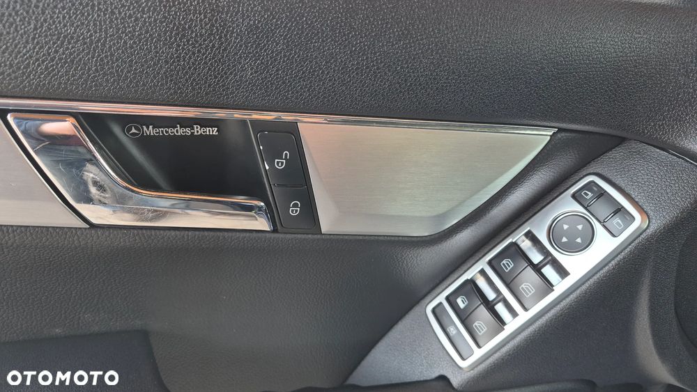 Mercedes-Benz Klasa C 180 Kompressor Automatik Avantgarde - 9