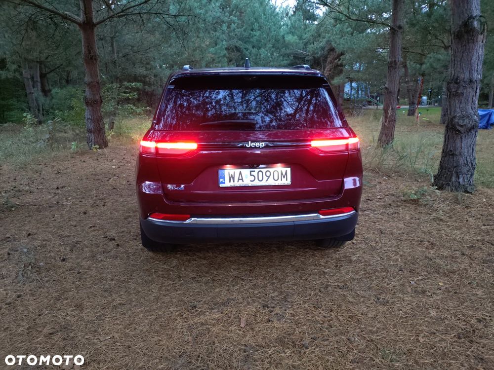 Jeep Grand Cherokee 2024 photo 3