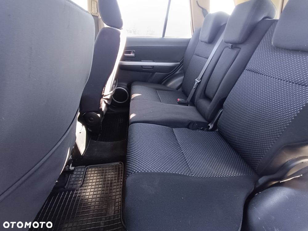 Suzuki Grand Vitara 1.9 DDiS - 25